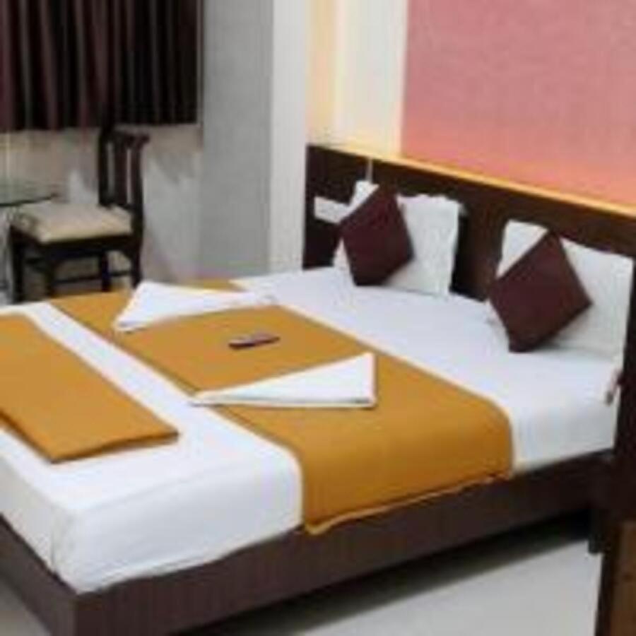 Panvel Palace Hotel Мумбаи Экстерьер фото